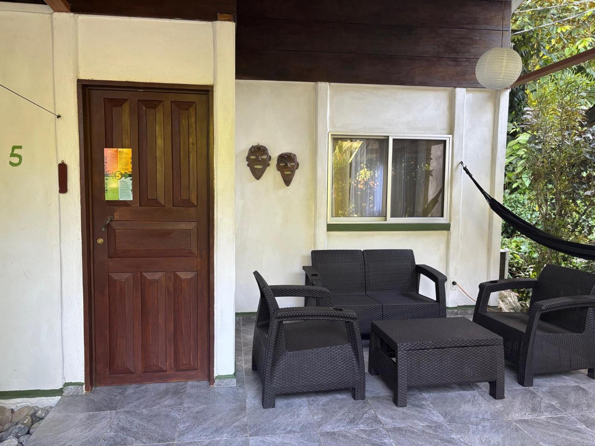 Hotel Suizo Loco Lodge & Resort Cahuita Luaran gambar